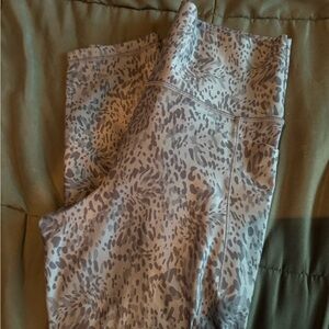 Athleta Animal Print Capri Leggings